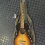 612 2239 Gitarr